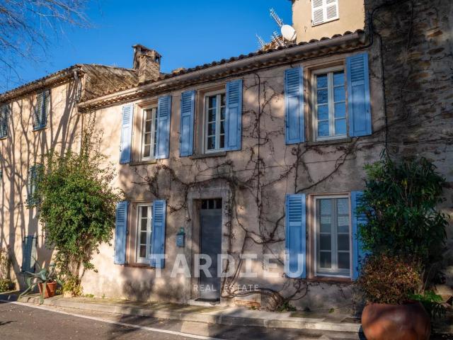 Maison village, vue mer panoramique 128m² Gassin