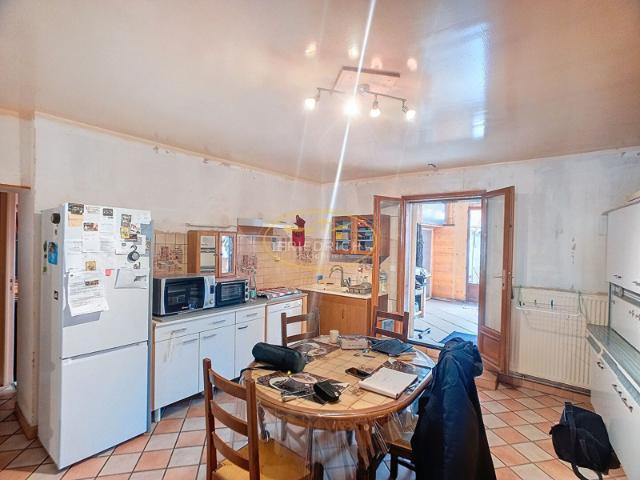 MAISON DE VILLAGE A CONFORTER