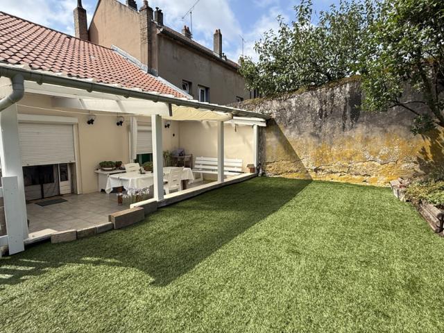 Maison de village à Longeville Lès Metz