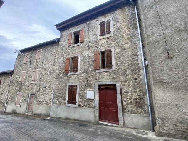 Maison de village à QUERIGUT