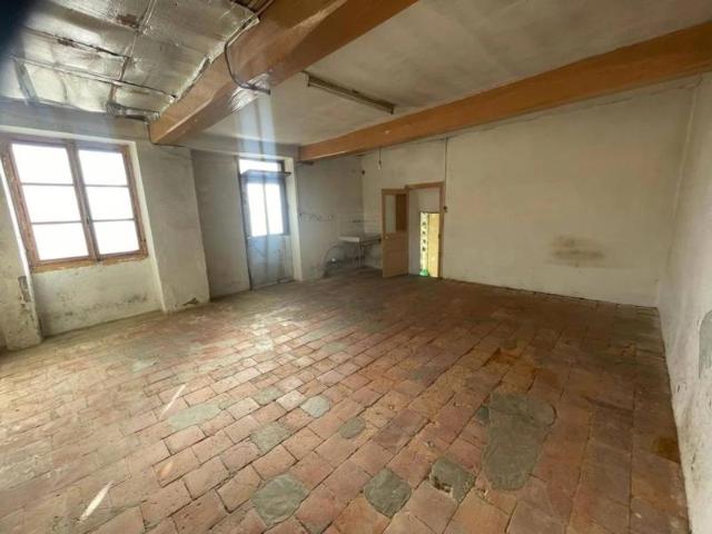 Maison de village à rénover – 128 m² – Dyo 71800