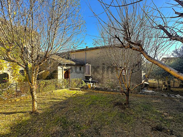 Maison de village à rénover