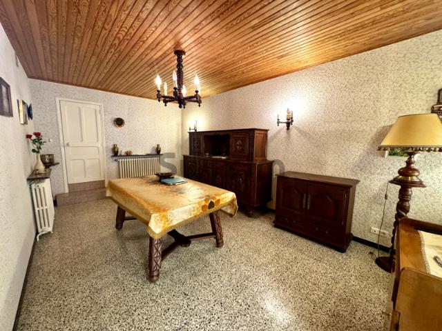 Maison de village à rénover