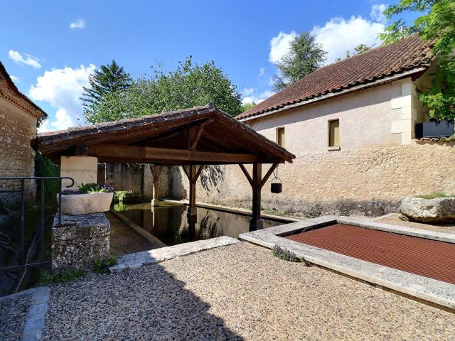 Maison de village à Saint Privat en Périgord