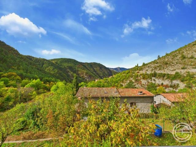 Maison de village à terminer Terrains Gorblaou St Colomban Lantosque