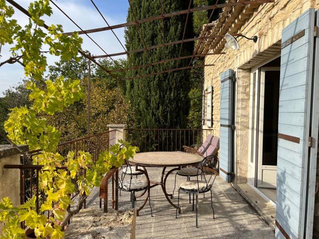 Maison de village à vendre à Ménerbes avec un jardin arboré. 160m² Ménerbes