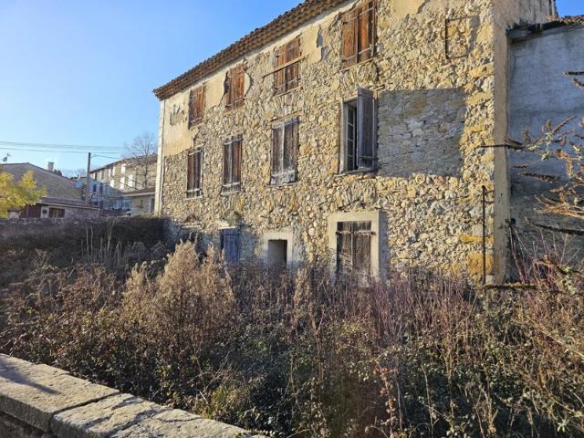 Maison de Village Authentique à Val du Faby