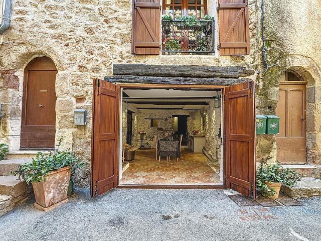 Maison De Village Avec Deux Appartement Sur 5 Etages Les Arc. 175m² Les Arcs sur Argens