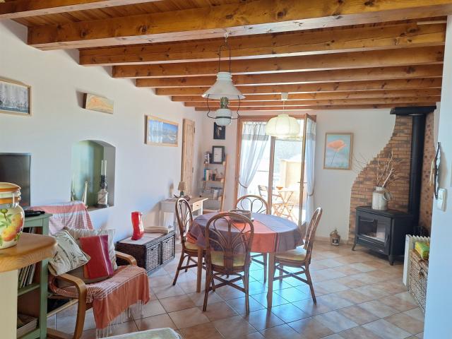 Maison De Village Avec Garage Et Terrasse 70m² Belvis