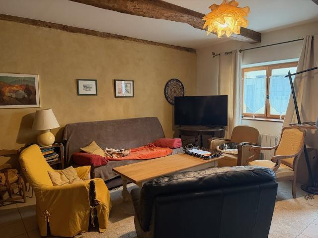 Maison de village avec jardin 127m² Estang