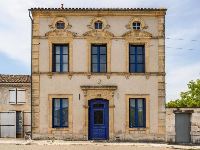 Maison de village avec jardin 190m² Beauville