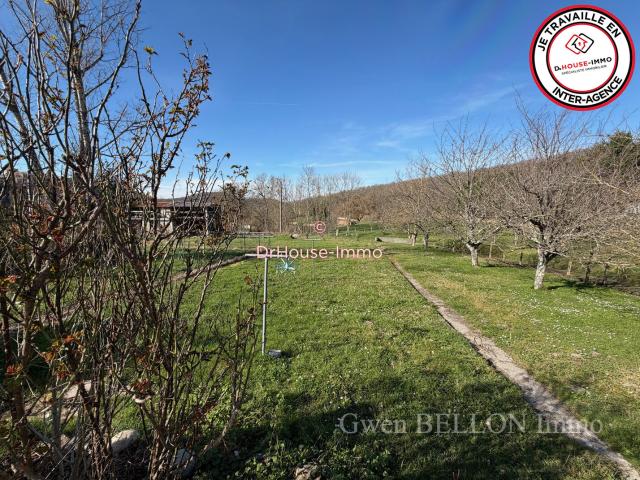 Maison de village avec jardin et vue sur le donjon 187 m2 au coeur d'Aurignac