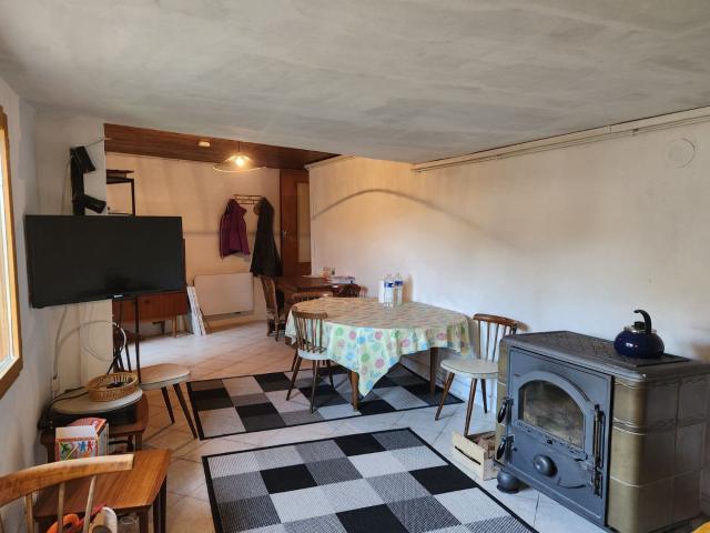 Maison de village avec jardins et grange à Saint Pierre dels. 93m² Saint Pierre dels Forcats