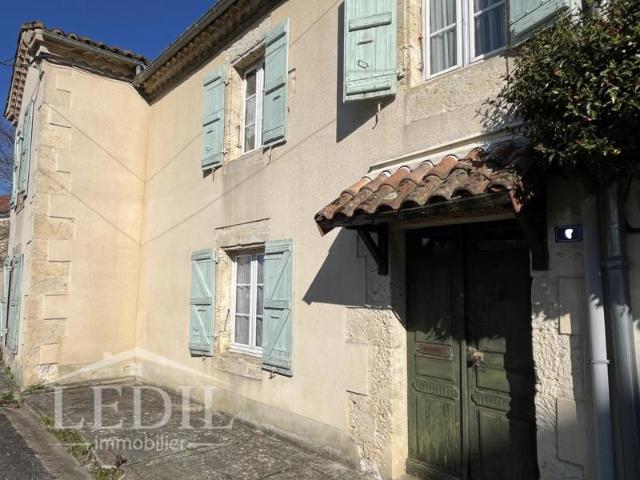 Maison de village avec pigeonnier et jardin