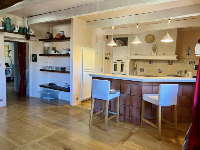 Maison de village avec Studio T7 187m2 187m² Saujac