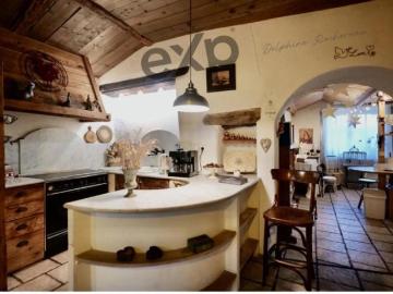 Maison de village avec sa cour de 30 m²