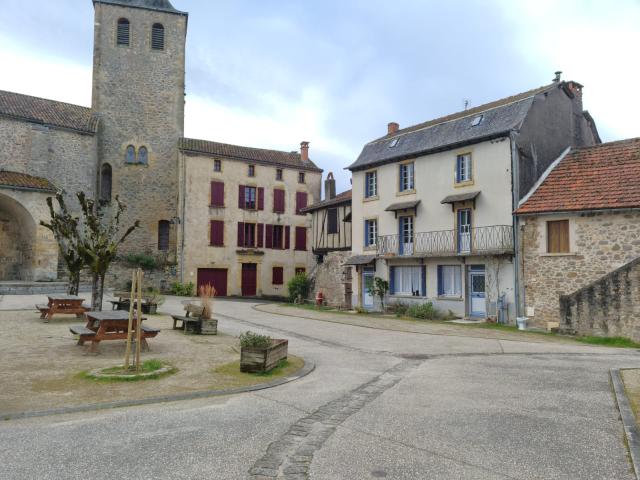 Maison de village avec terrain