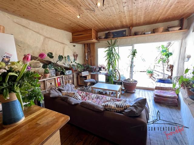 Maison de Village avec terrasse et appartement 177m² Buis les Baronnies