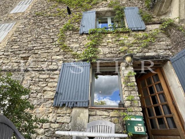 Maison de village avec terrasse et vue 90m² Saint Martin De Castillon