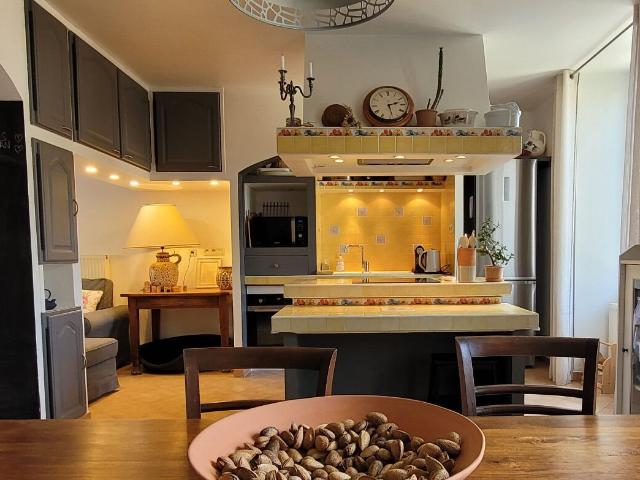 Maison de village avec terrasses et possibilité gite ou loca. 130m² Saint Gervais Sur Roubion