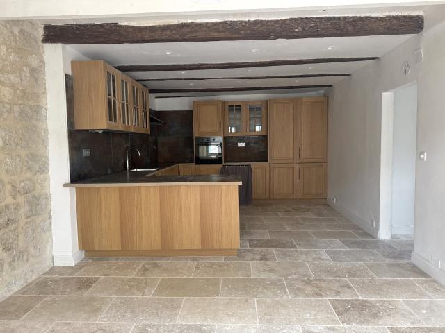 Maison de village avec 2 chambres 121m² Montcuq en Quercy Blanc