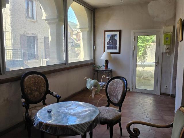maison de village avec 4 terrasses
