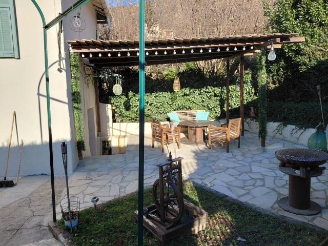 Maison de village BRAUX individuelle avec terrasse vue montagne
