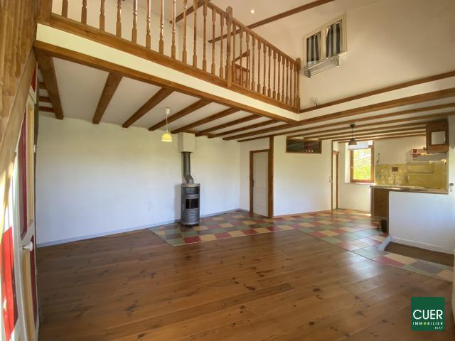 Maison de village COUX
