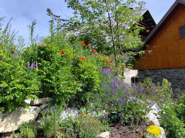 Maison de village dans hameau au calme