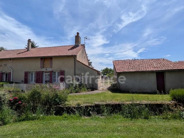 Maison de village de 5 pièces avec dépendances
