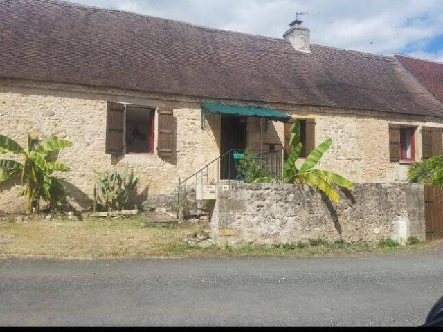 MAISON DE VILLAGE DE 90M² ENTIEREMENT MEUBLE 3 CH GRANGE DE 100M