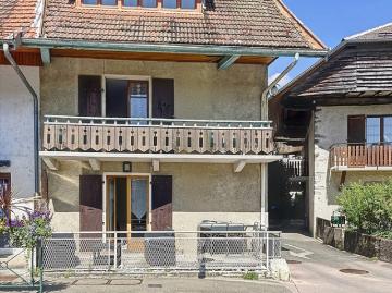 Appartement 4 chambres Terrasse, loggia et cave Centre de Doussard