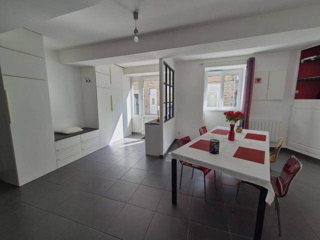 Maison de village de 113 m2 meublée