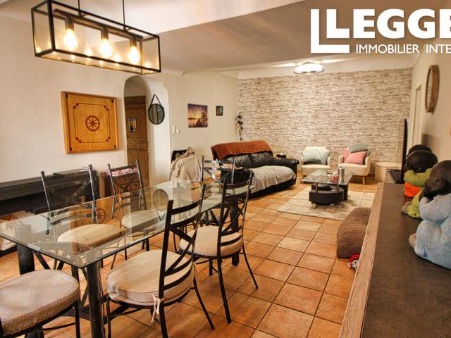 Maison de village de 3 chambres avec terrasse, proche de Clermont l’Hérault et de l’A75 vers Montpellier