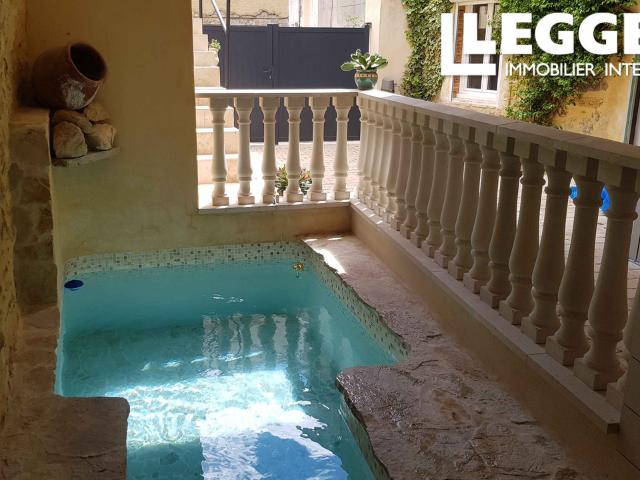 Maison de village de caractère rénovée avec spa, terrasses et potentiel locatif près du Pont du Gard