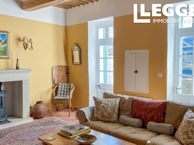 Maison de village de charme renové avec gout et classe, vue sur les vignobles – Vinsobres Drôme provençale