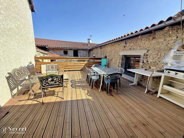 MAISON DE VILLAGE EN PIERRE ENV. 180 M2 4 CHAMBRES GARAGE 36M2
