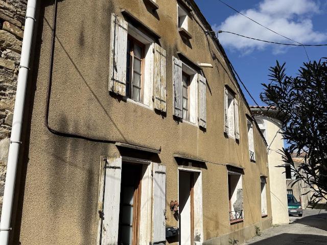 Maison de village en pierre ensoleillée et lumineuse de 4 ch. 136m² Taurize