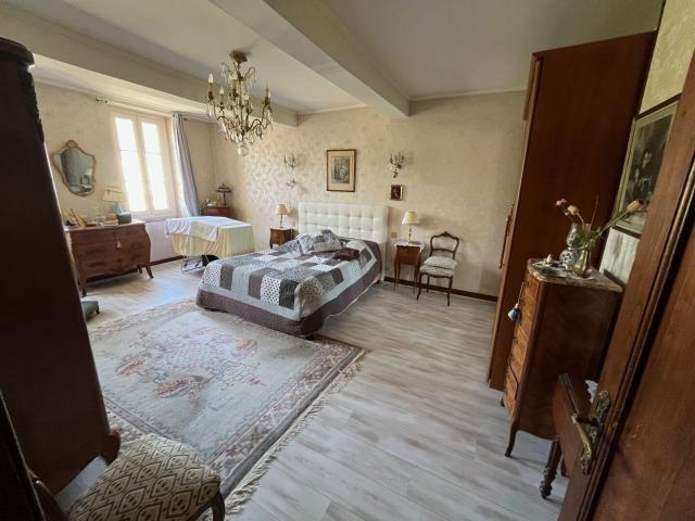 Maison de village en pierres 225m² 234 000 € à Izaut De L'ho 225m² Lestelle de Saint Martory