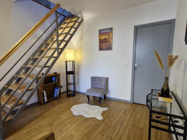 MAISON DE VILLAGE EN PLEIN COEUR DE VILLEREAL 2 CHAMBRES 86 M²