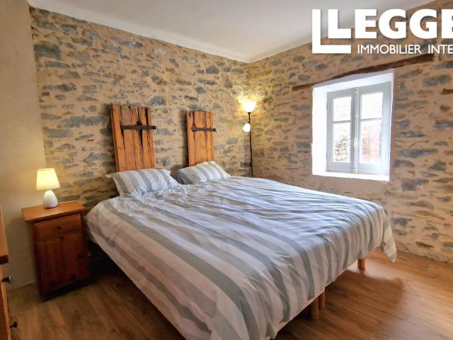 Maison de village entièrement rénovée avec deux chambres