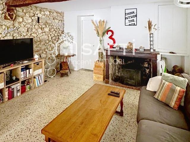 Maison de village entièrement rénovée