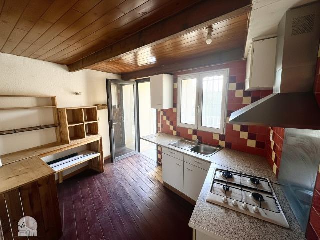 Maison de Village F3 avec garage et jardin 65m² Pézilla la Rivière