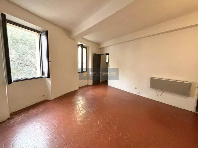 MAISON DE VILLAGE FREJUS CENTRE VILLE