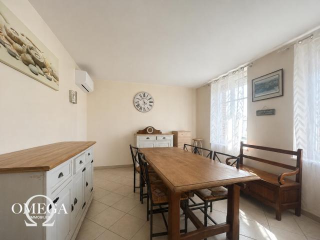 Maison de village Grand volume T5 avec dépendance et jardin