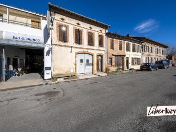 Maison de Village, Jardin et dépendances 130m² Rieumes