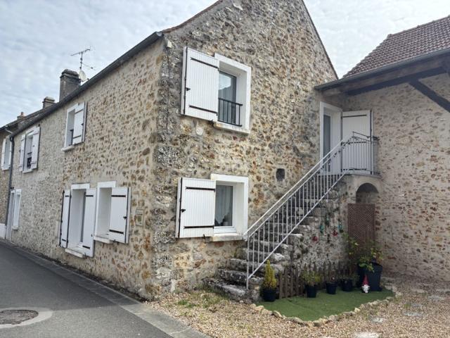 Maison de village mareil le guyon 78490