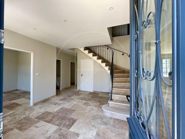 Maison de village proche de Saint Emilion et Libourne 268m² Saint Emilion
