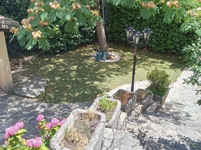 MAISON DE VILLAGE RÉNOVÉE 138m² 6 CH / 3 SDB JARDIN EN BANCE