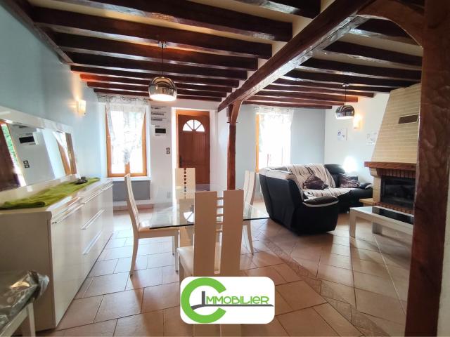 Maison de village renovée 81m² Semur en Vallon